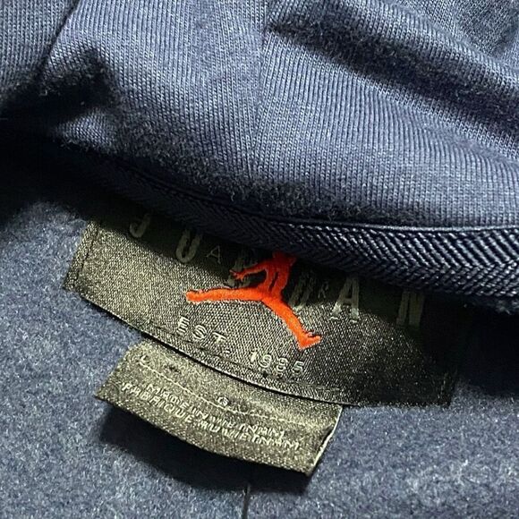 Nike Jordan x Howard University Bisons Pullover Hoodie FJ9323-419 Navy size L - Picture 9 of 10